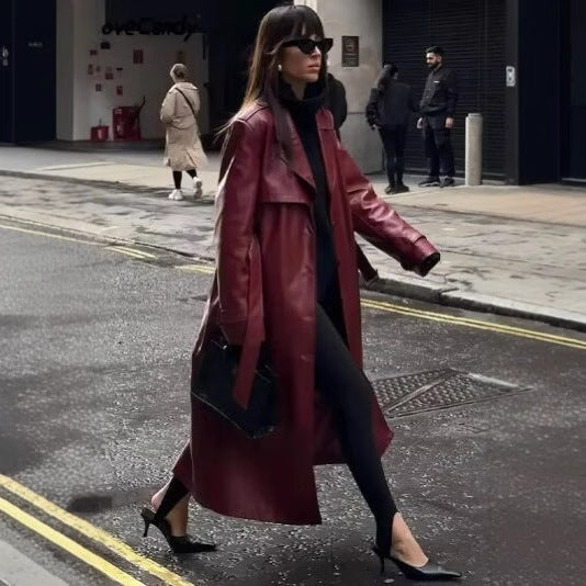 Medium length leather jacket with loose fit for women